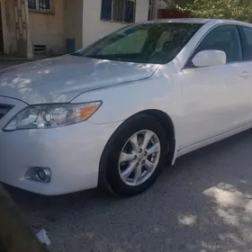 Toyota Camry 2011