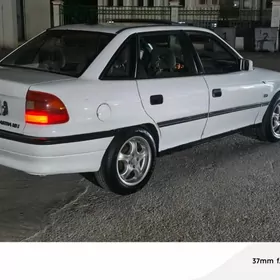 Opel Astra 1993