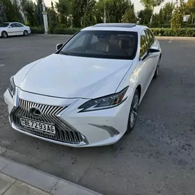 Lexus ES 350 2018
