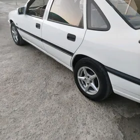 Opel Vectra 1990