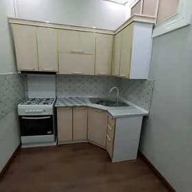 192 Kw, 1nji etaj, 2 komnat.