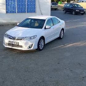 Toyota Camry 2012