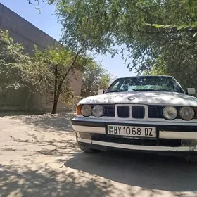 BMW 5 Series 1990