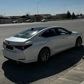 Lexus ES 350 2020