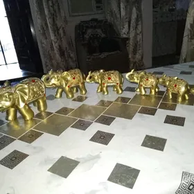 слоники