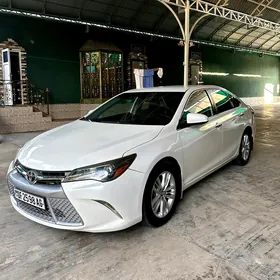 Toyota Camry 2016