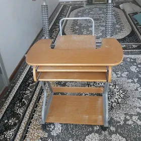 kompyuter stol