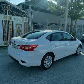Nissan Sentra 2018