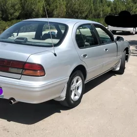Nissan Cefiro 1995