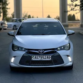 Toyota Camry 2016