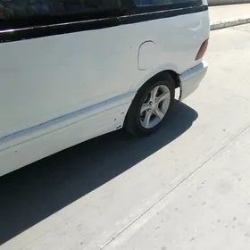 Toyota Previa 1991