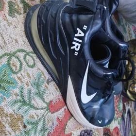 krassowki nike air