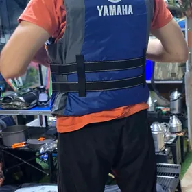 Yamaha спасательная жилетка