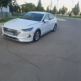 Hyundai Sonata 2020