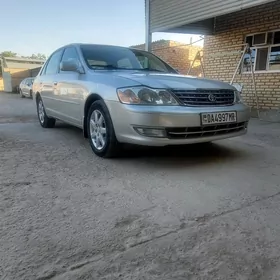 Toyota Avalon 2001