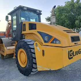 Lugong CLG6614E 2011