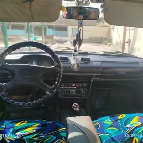 Lada 2103 1982