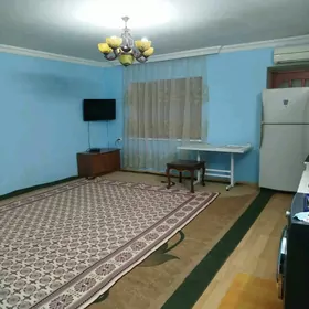 Arenda 3kom 2etaj 30mkr