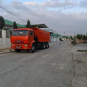 Kamaz 6520 2011