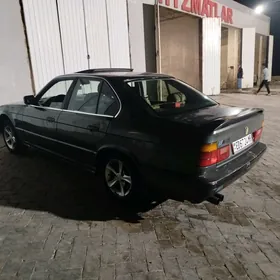 BMW 525 1992