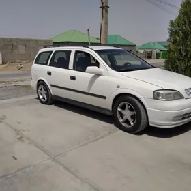 Opel Astra 2001