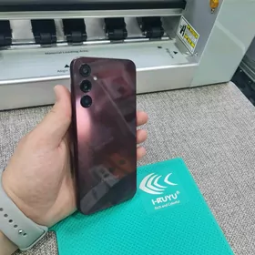 Samsung A24