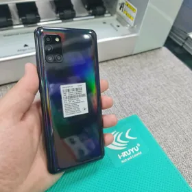 Samsung A31