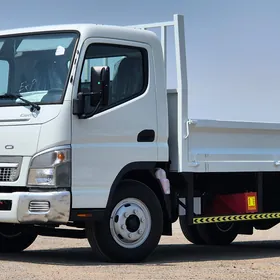 Mitsubishi Canter 2025