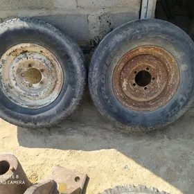 UAZ