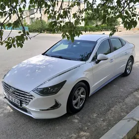Hyundai Sonata 2021