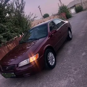 Toyota Camry 1999
