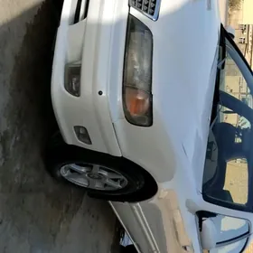 Nissan Maxima 1996