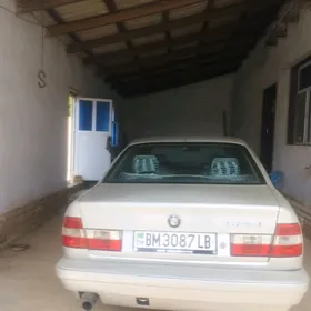 BMW 525 1990