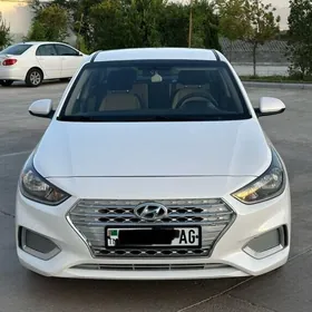 Hyundai Accent 2021