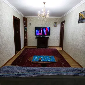 Продам 2х3ком 60м2 3эт 10мкр