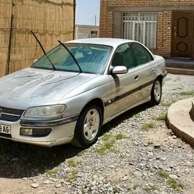 Opel Omega 1996