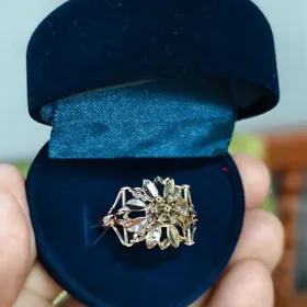 gyzy briliant yuzuk