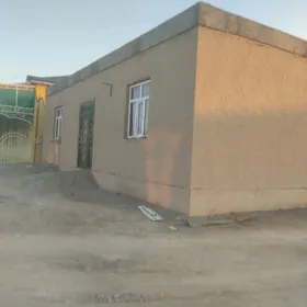 Satlyk jaÿ Gūlūstan