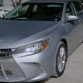 Toyota Camry 2014
