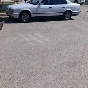 BMW 525 1992