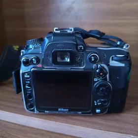 nikon 7000