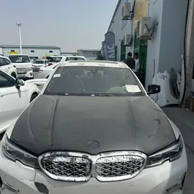 BMW 330 2020