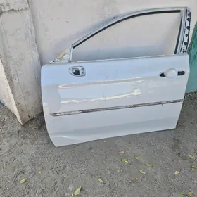 2020 Avalon šafyor gapy