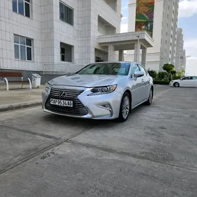 Lexus ES 350 2016