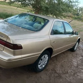 Toyota Camry 1997