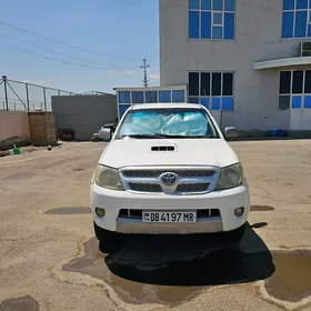 Toyota Hilux 2010