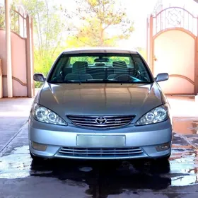 Toyota Camry 2003