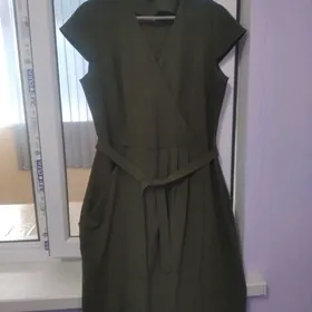 Платье