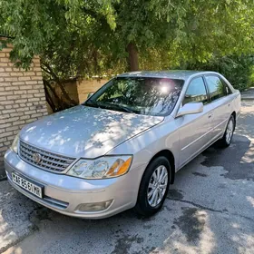 Toyota Avalon 2001