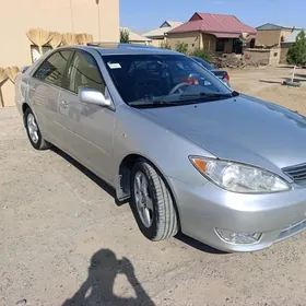 Toyota Camry 2005